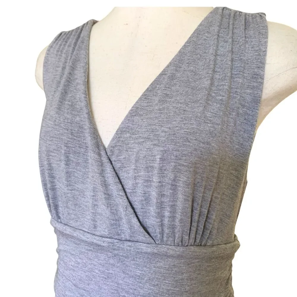 Artisan NY Gray Sleeveless Maxi Dress Size M Soft Stretch Knit V-Neck Waistband - Picture 2 of 8
